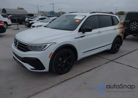 2024 Volkswagen Tiguan 2.0T Se R-Line Black z USA, uszkodzony, nr VIN 3VVCB7AX0RM212999